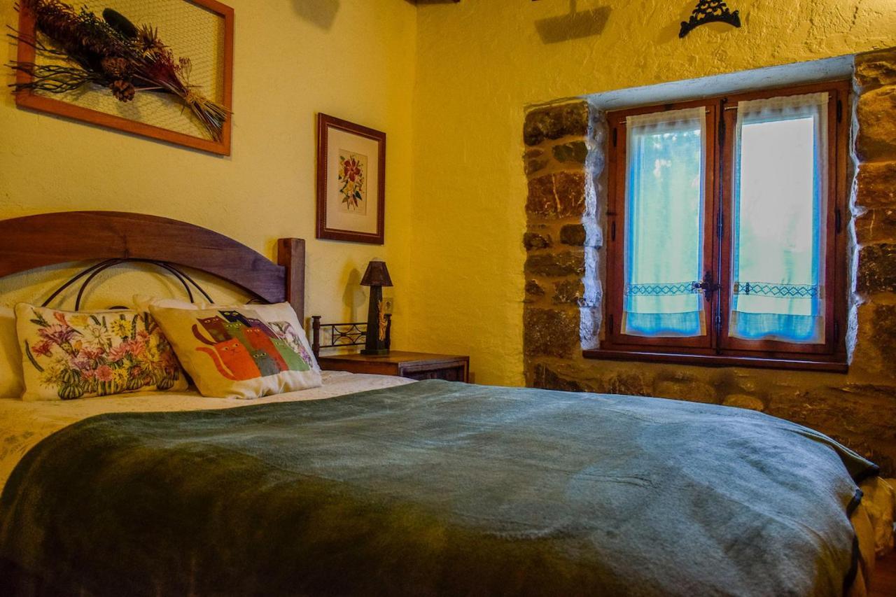 Posada El Rincon De Babia La Cueta ภายนอก รูปภาพ