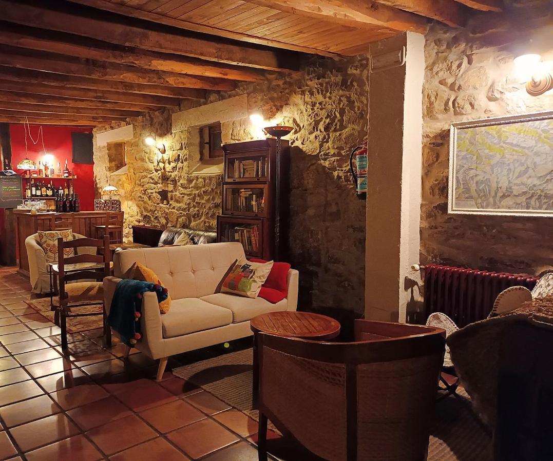 Posada El Rincon De Babia La Cueta ภายนอก รูปภาพ