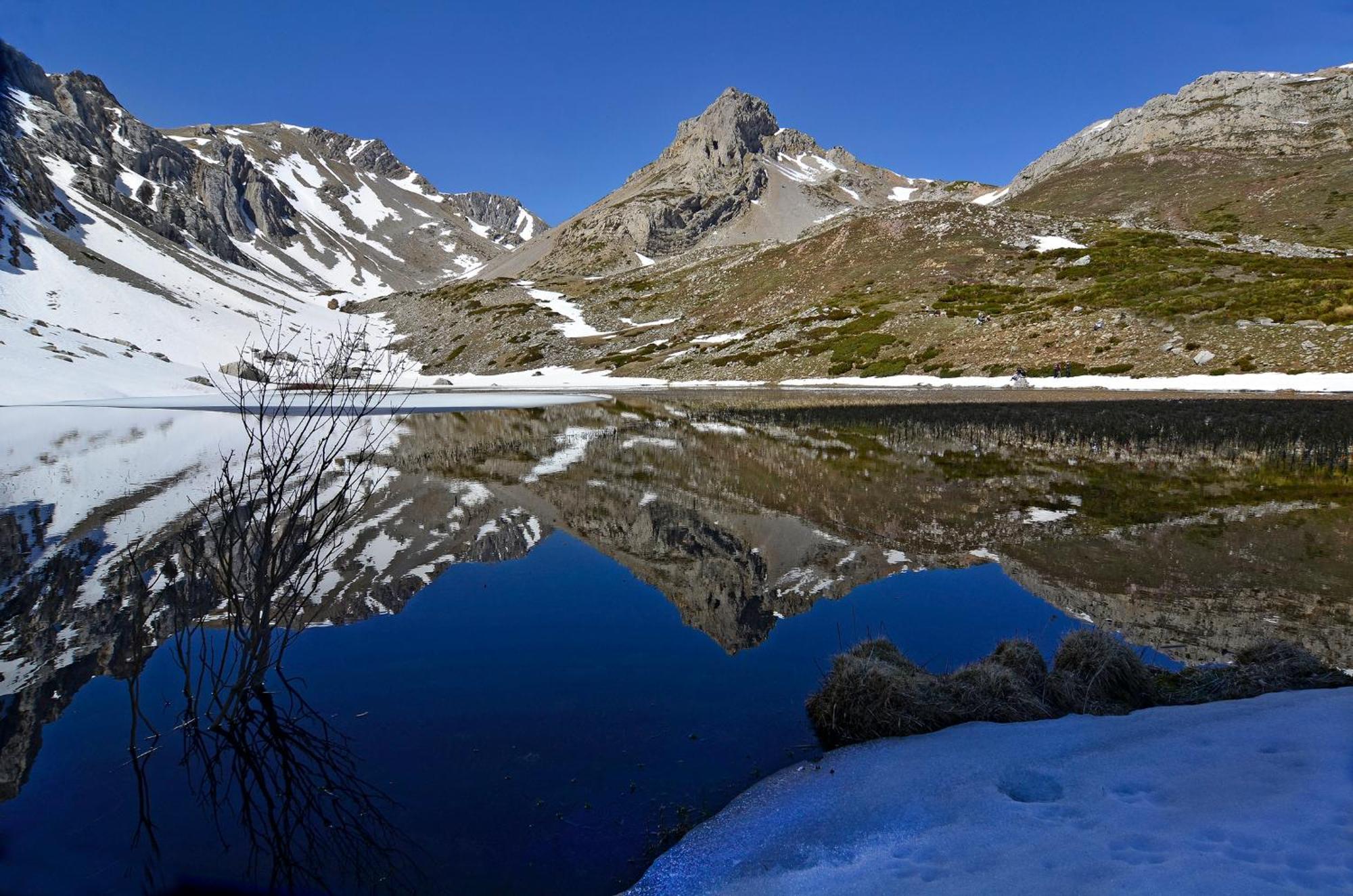 Posada El Rincon De Babia La Cueta ภายนอก รูปภาพ
